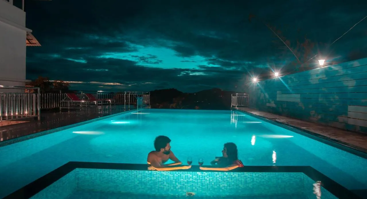 **** Hotel The Lake View Munnar India